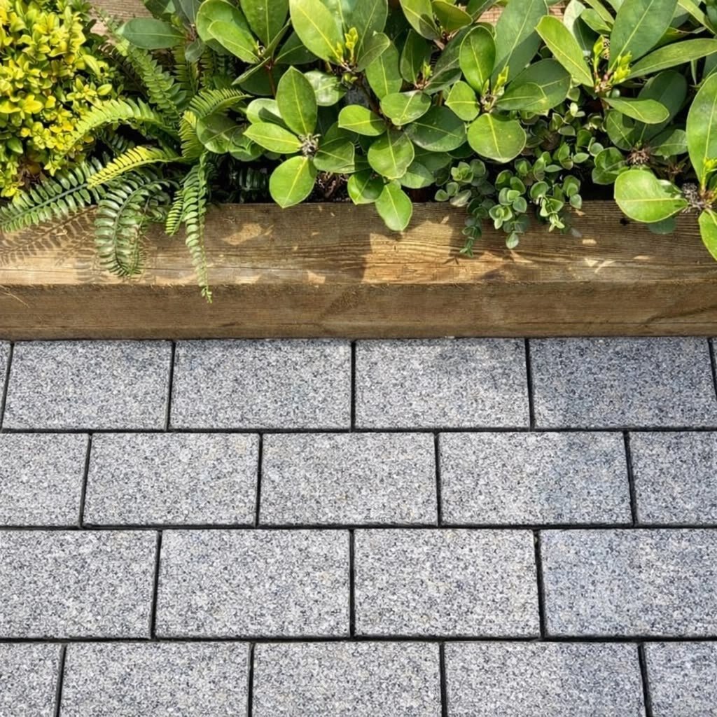 Grey Cobble